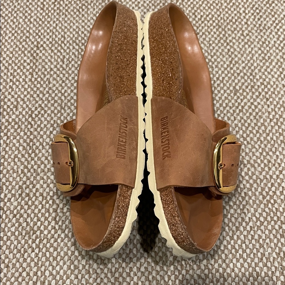 Birkenstock Madrid Big Buckle Oiled Leather - Picture 3 of 16